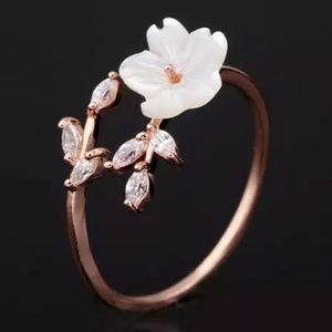 Rose Gold Flower Marquise Ring